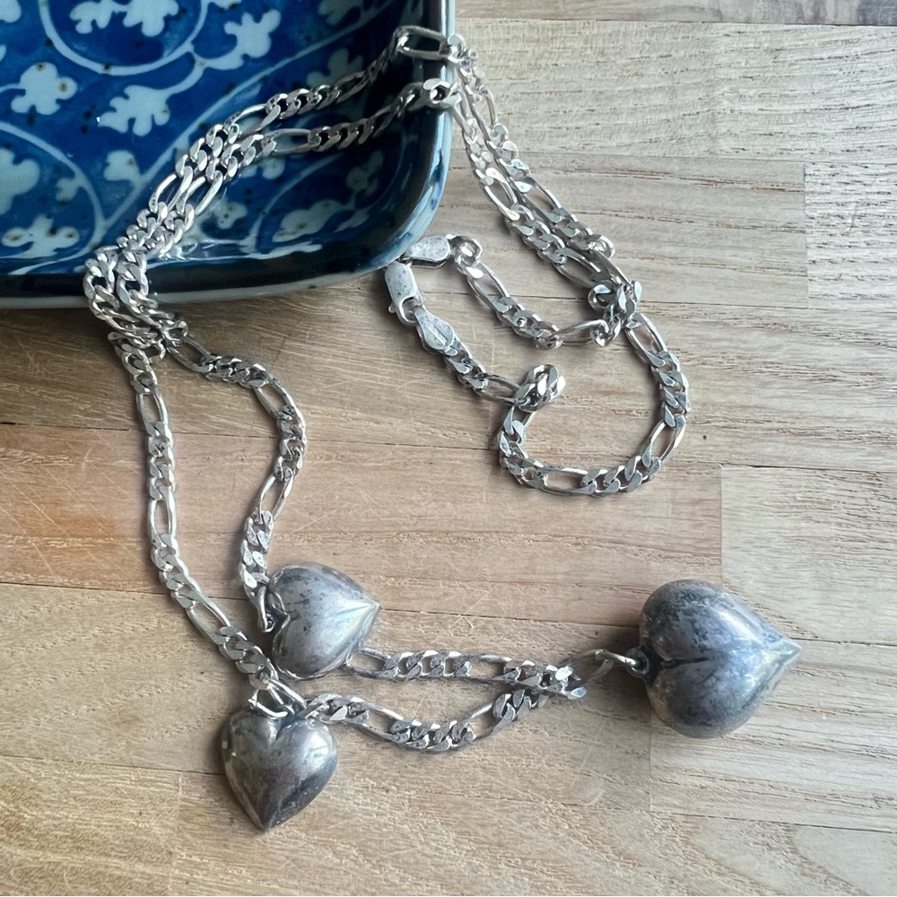 Vintage style 925 Sterling silver Figaro link chain heart necklace